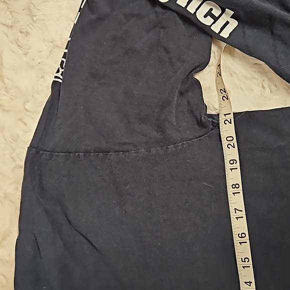 Merrill Lynch logo on arm navy blue long sleeve graphic tee Lg. Read for cond. - Picture 5 of 9